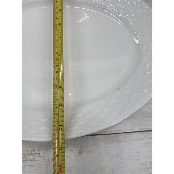 2 Vintage Gibson Embossed Oval Serving Platters 14x10.5 and 14.75x10.5 LOT OF 2 - Picture 9 of 11